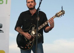 HOLCOMB BROS